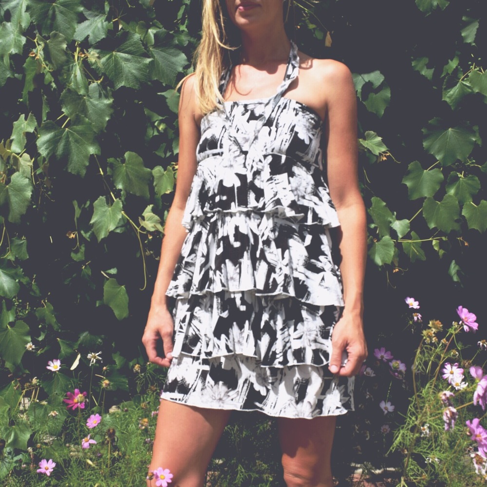 Early 2000s Vintage Tiered Volcom Halter Dress